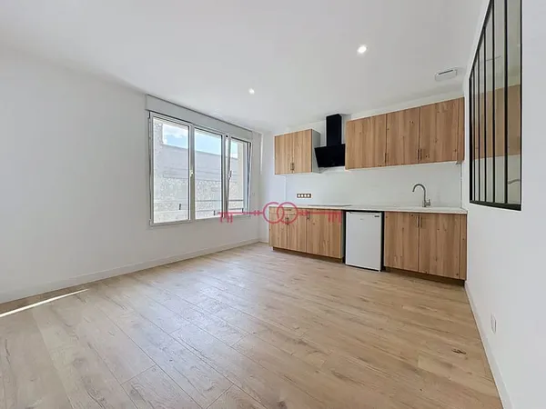 A VENDRE - APPARTEMENT TYPE 2 PROCHE GARE