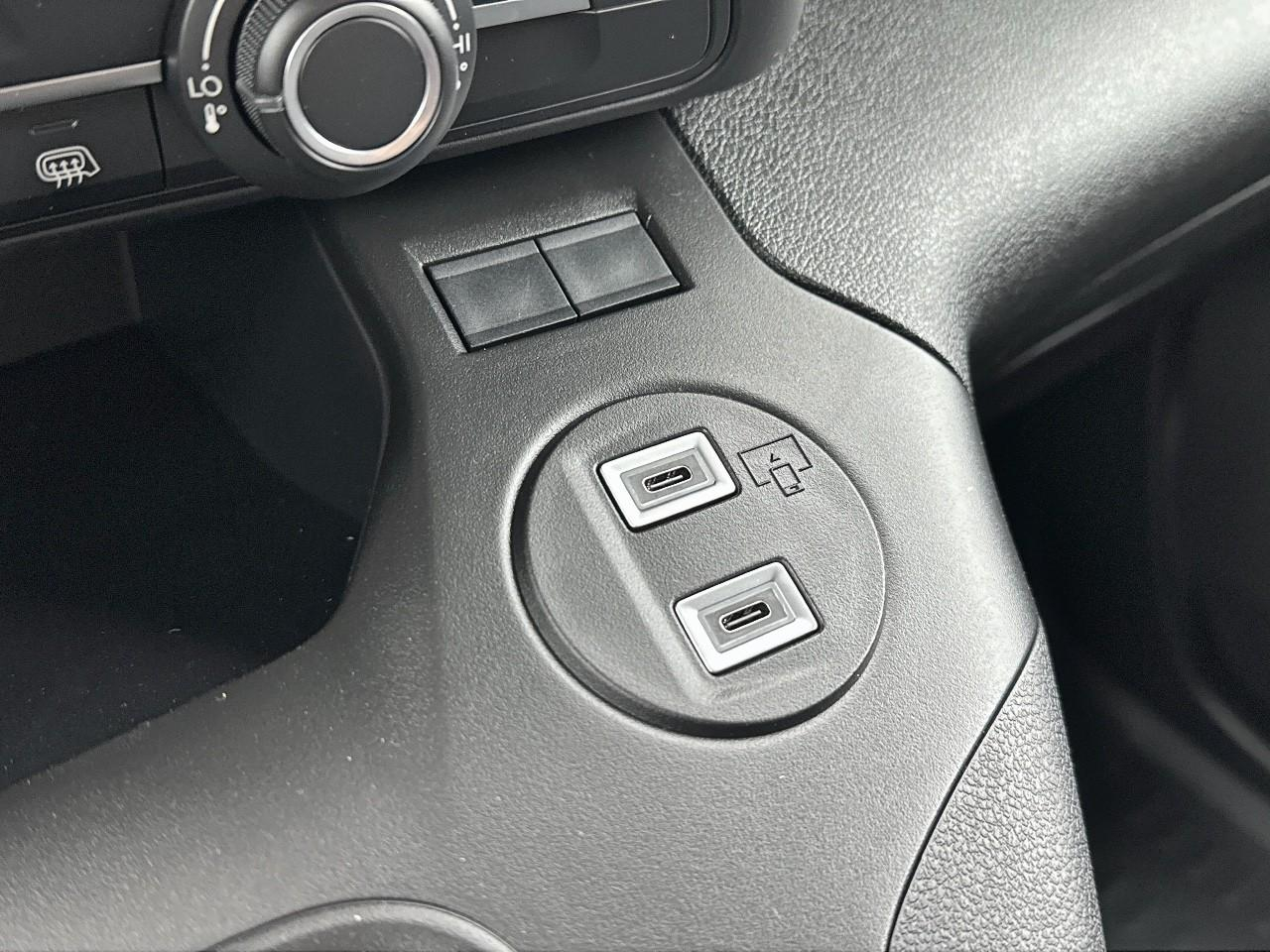 Citroën Berlingo van m diesel 100 ch manuelle — photo 28