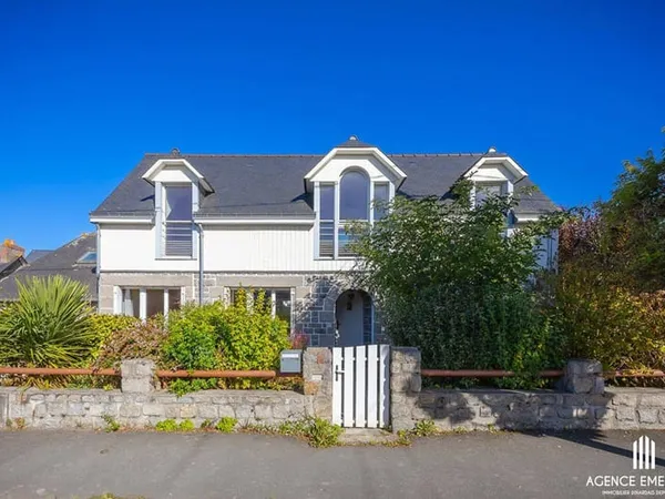 Maison 4 pièces 114 m²