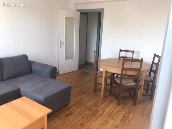 Appartement T3 lumineux avec balcon - 49 m² - Dijon