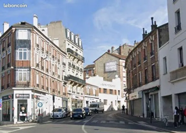Local commercial 220 m²