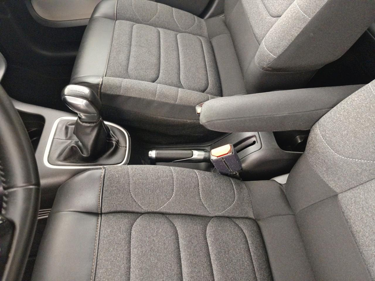 Citroën C3 puretech 83 s&s bvm5 shine pack — photo 31