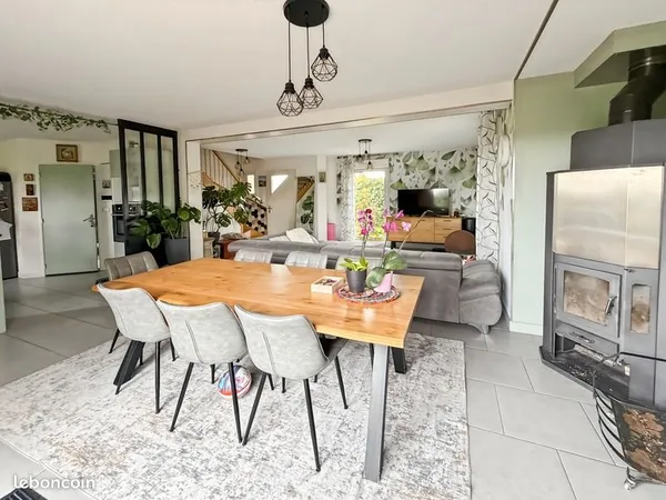 Maison 5 pièces 106 m²