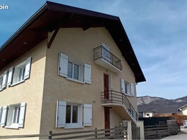 Maison avec deux appartements