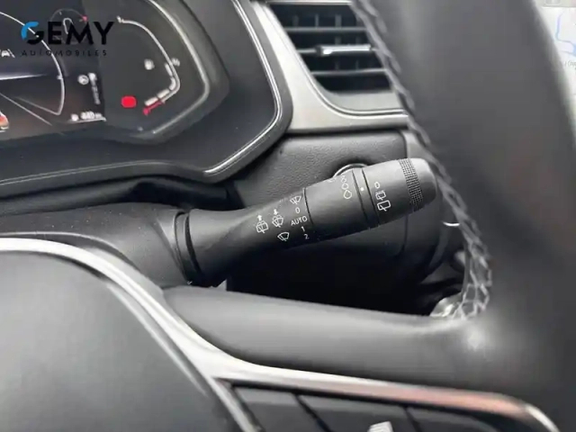 Renault Captur e-tech 145 - 21 — photo 109