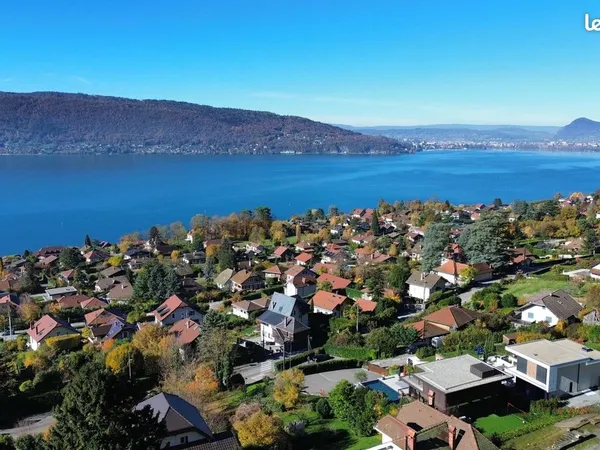 Propriété 7 pièces 210 m²