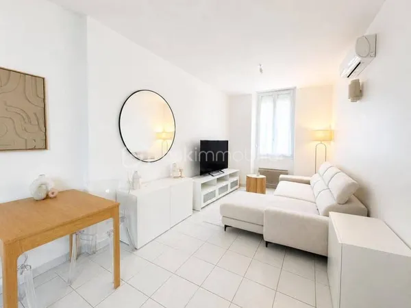 Immeuble 100 m²