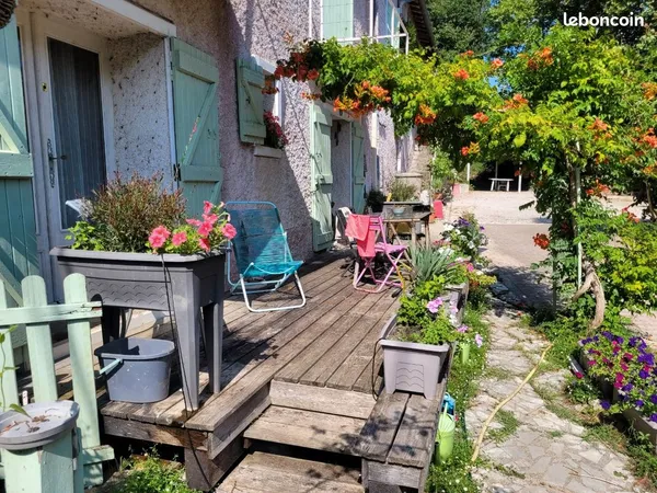 Maison de caractère 5 appartements
