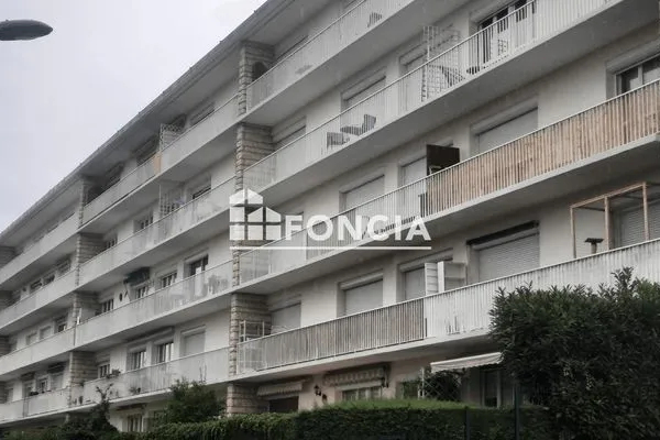Appartement 4 pièces 74 m²