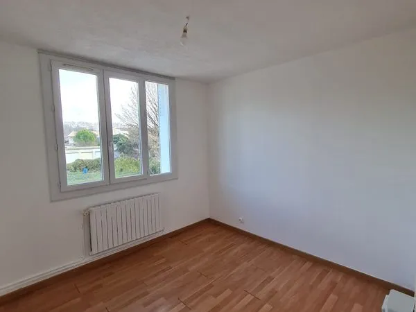Location appartement T4 proche du centre ville de Montélimar