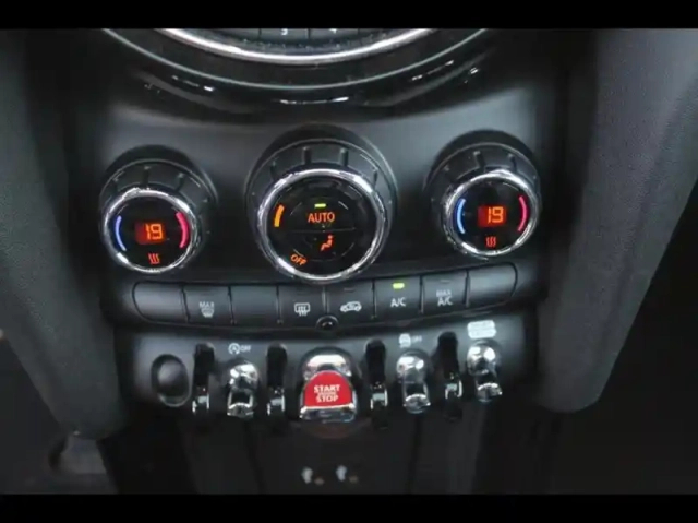 Mini Mini cooper 136ch 115g — photo 14