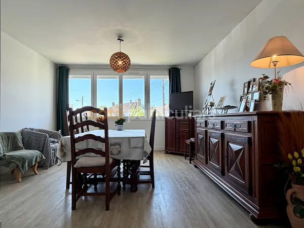 Appartement loué- Carentan-Les-Marais 4 pièce(s) 81 m2