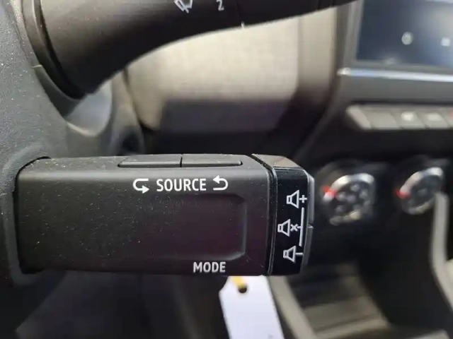 Renault Clio blue dci 100 — photo 21