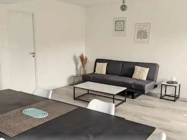 À LOUER - F3 REFAIT À NEUF - 66 m² - GENNEVILIERS