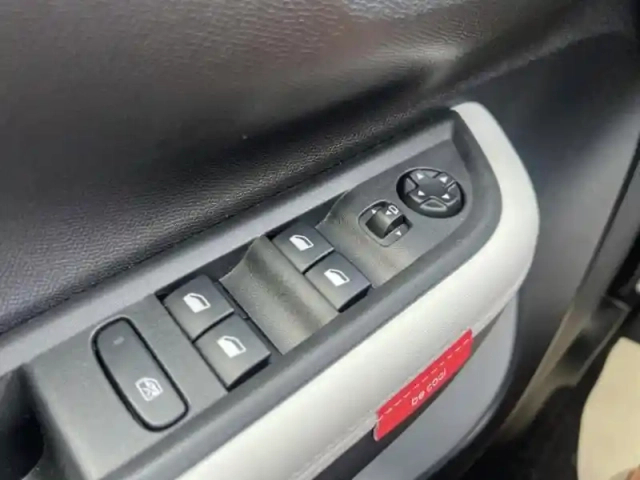Citroën C3 1.2 turbo 100ch max — photo 13