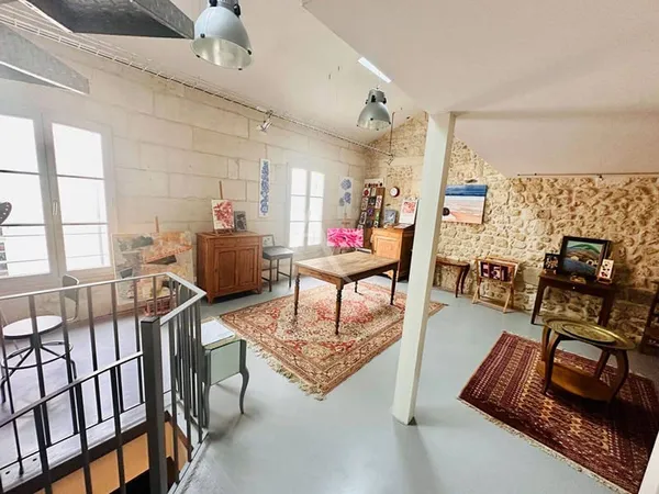 Loft 2 pièces 61 m²