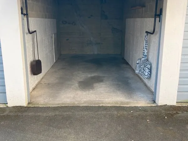 Garage / box fermé - 13 m² - Rennes Cleunay - sécurisé