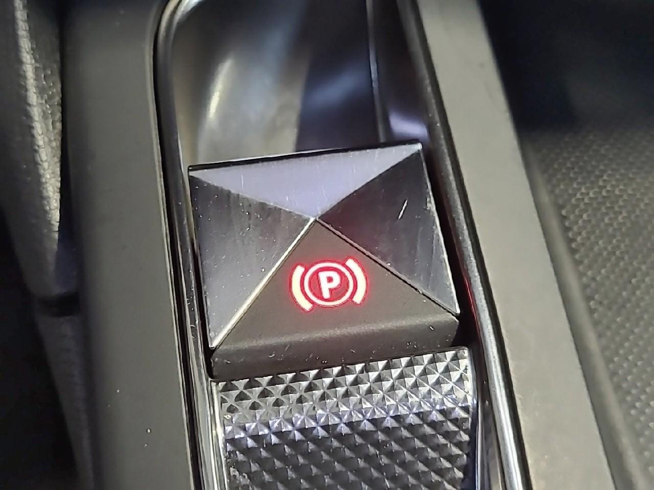Ds Ds 3 e-tense performance line+ — photo 27