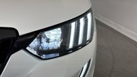 Peugeot 2008 1.2 PureTech 130ch S&S GT EAT8 — photo 17