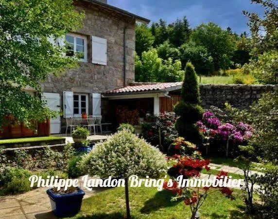 Maison 12 pièces 450 m²