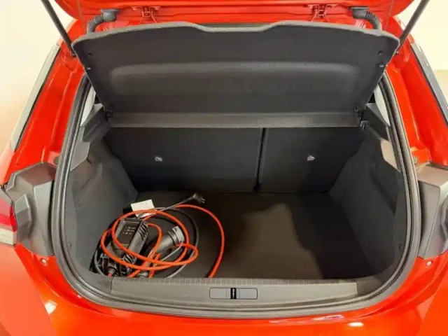 Opel Corsa -e 136 elegance / carplay / caméra / soh 87.6% — photo 10