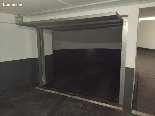 Box garage sécurisé à Rimiez