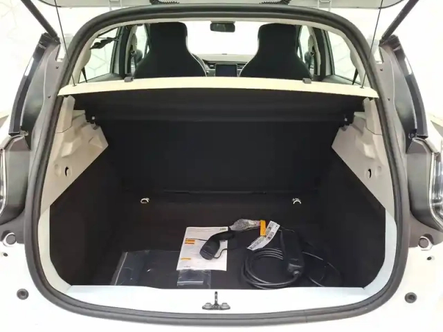 Renault Zoé zoe r110 — photo 18