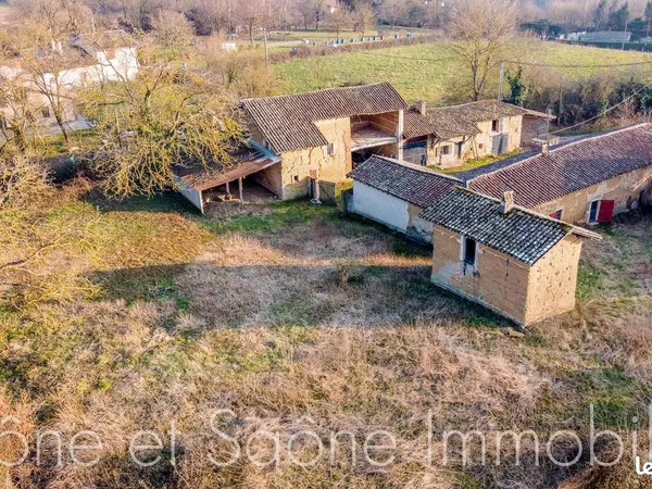 Ferme 8 pièces 200 m²