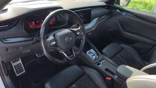 Skoda Octavia Combi 1.4 TSI PHEV iV 245 DSG6e - RS – 2021 – 89383 km – Hybride rechargeable – Boîte Automatique — photo 15