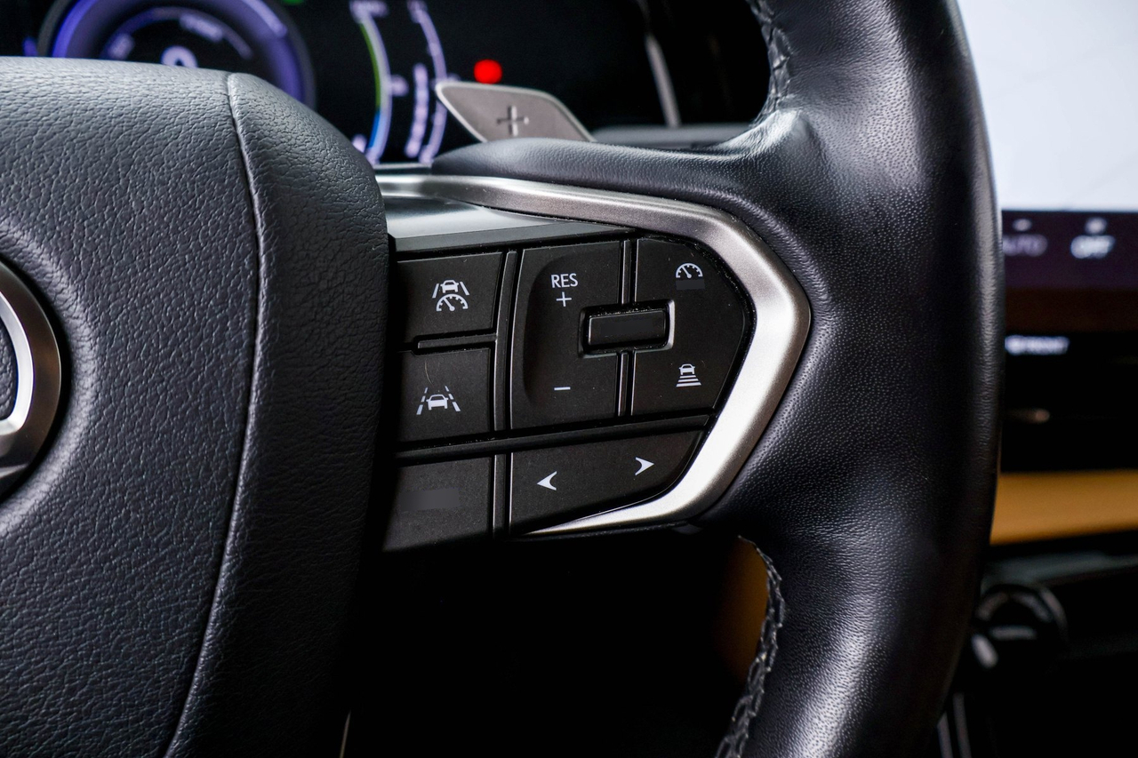 Lexus NX — photo 19