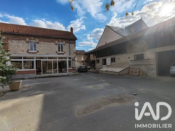 Maison 7 pièces 180 m²