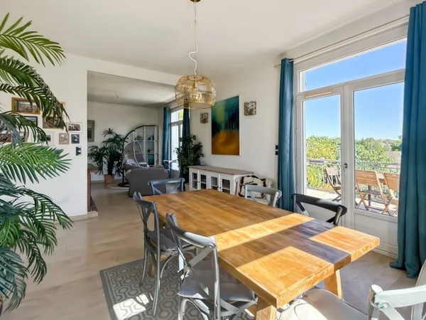 Maison 5 pièces 168 m²