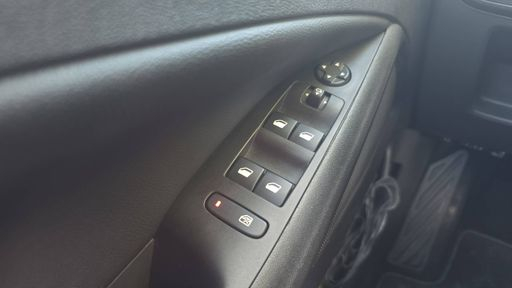 Opel Crossland X 1.2 Turbo 110 BVA6 - Ultimate – 2019 – 89426 km – Essence – Boîte Automatique — photo 18