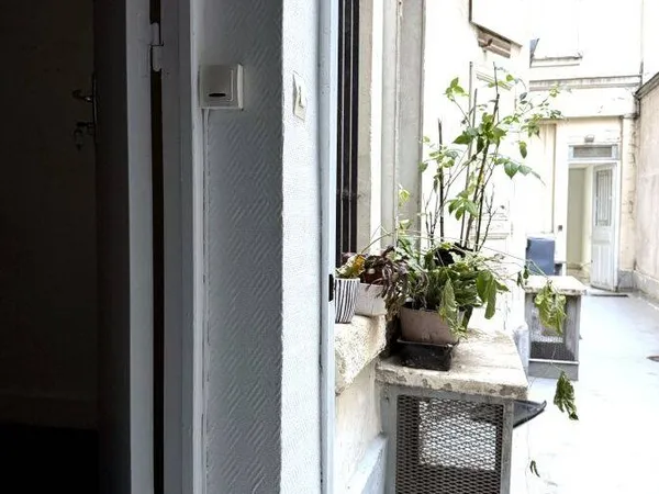 Local commercial 90 m²