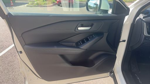 Nissan Qashqai 1.3 DIGT-T 158 MHEV X-Tronic - Premiere Edition – 2023 – 52012 km – Essence – Boîte Automatique — photo 19