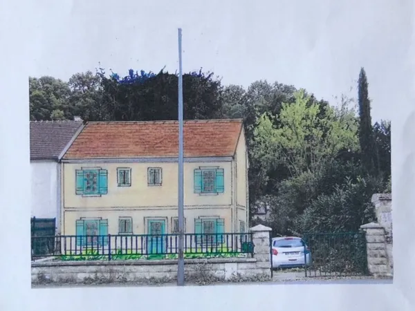 Terrain 784 m²