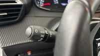 Peugeot 208 1.2 PureTech 75ch S&S Active Pack — photo 23