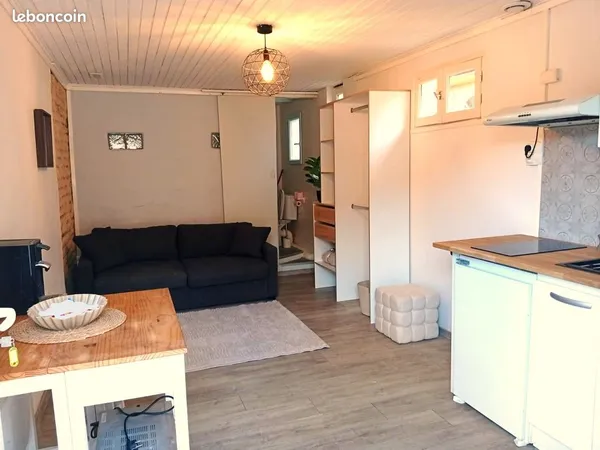 Studio calme meublé - proche gare