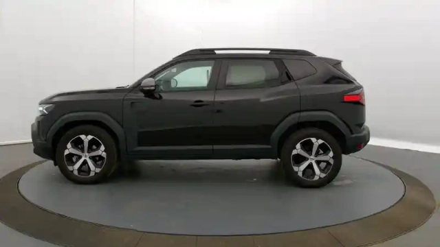 Dacia Duster mild hybrid 130 — photo 32