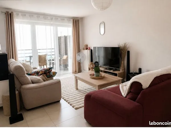 Électro & meubles offerts - Beau T4 lumineux 89 m² terrasse - Proche Montpellier