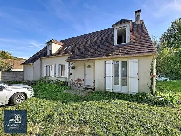 Maison récente de 2012 6 pièces Cuise-la-Motte 140 m2