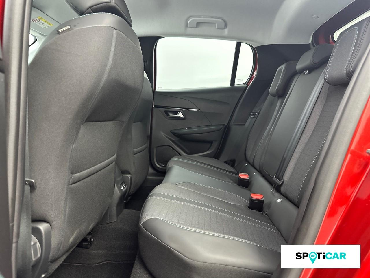 Peugeot 208 1.2 puretech 130ch s&s allure pack eat8 — photo 10
