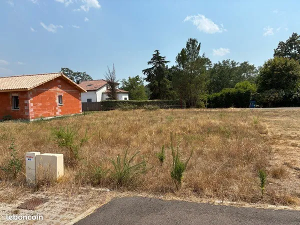 Terrain viabilisé 570m2