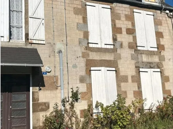 Maison mitoyenne a Saint pois