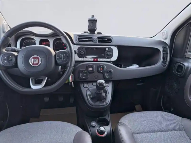 Fiat Panda 0.9 85 ch twinair s&amp;s 4x4 — photo 8