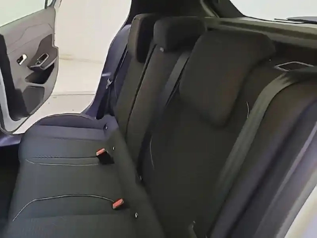 Peugeot 308 puretech 130ch s&amp;s eat8 — photo 14