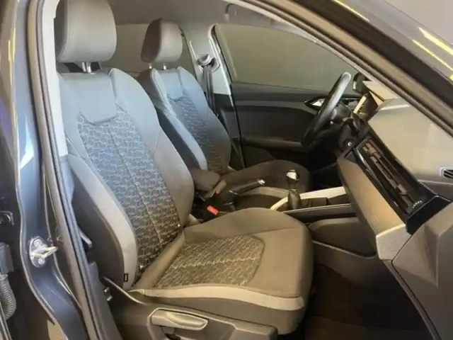 Audi A1 sportback 25 tfsi 95ch advanced — photo 10