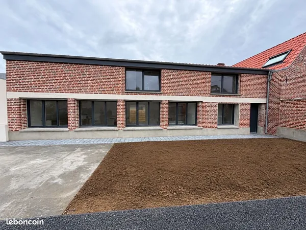 Maison 100 m² avec étage - 2 chambres + mezzanine - Jardin