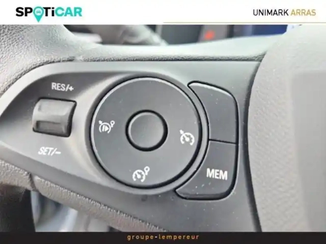 Opel Corsa 1.2 75ch — photo 15
