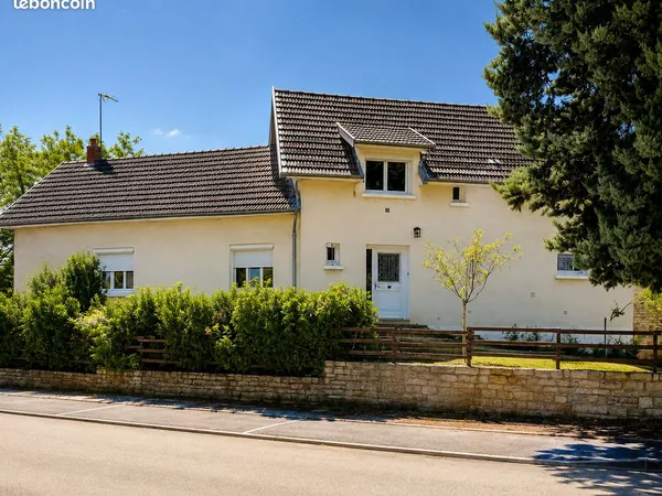Maison 5 pièces 155 m²